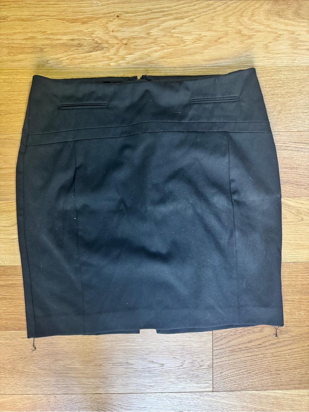 Express Black Pencil Skirt - Classic Tailored Style